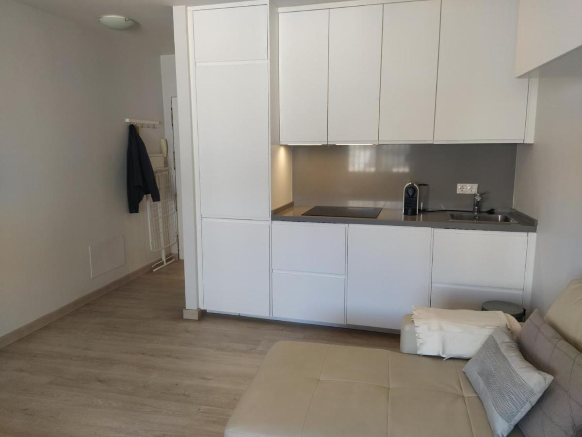 Acogedor Y Moderno Estudio En Capuchinos 말라가 외부 사진